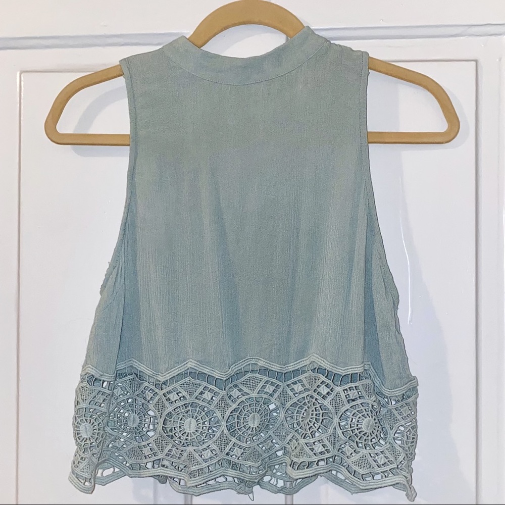 SOLD! Kendall+Kylie High Neck Lace Crop